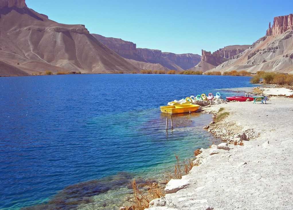 Top 10 Most Beautiful Lakes around the World, Band-e Amir