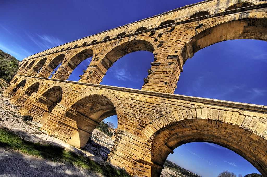 Top 10 Most Impressive Ancient Aqueducts, Pont du Gard
