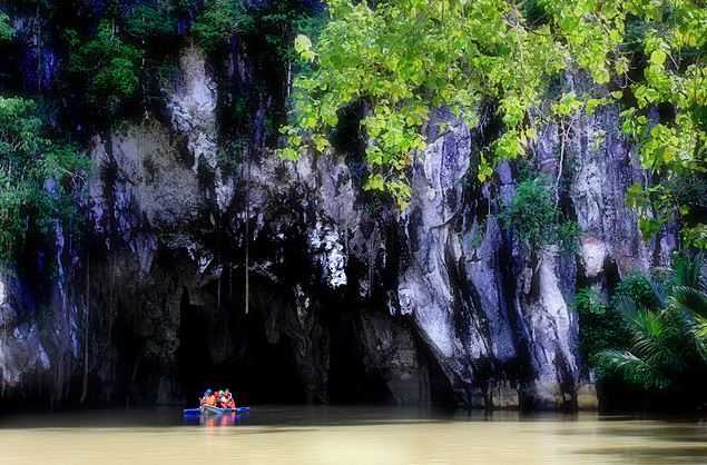 Top 10 Famous Underground Caves in the World, Puerto Princesa Underground River