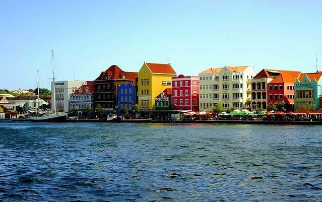 Top 10 Enchanting Cities with Colorful Houses, Punda