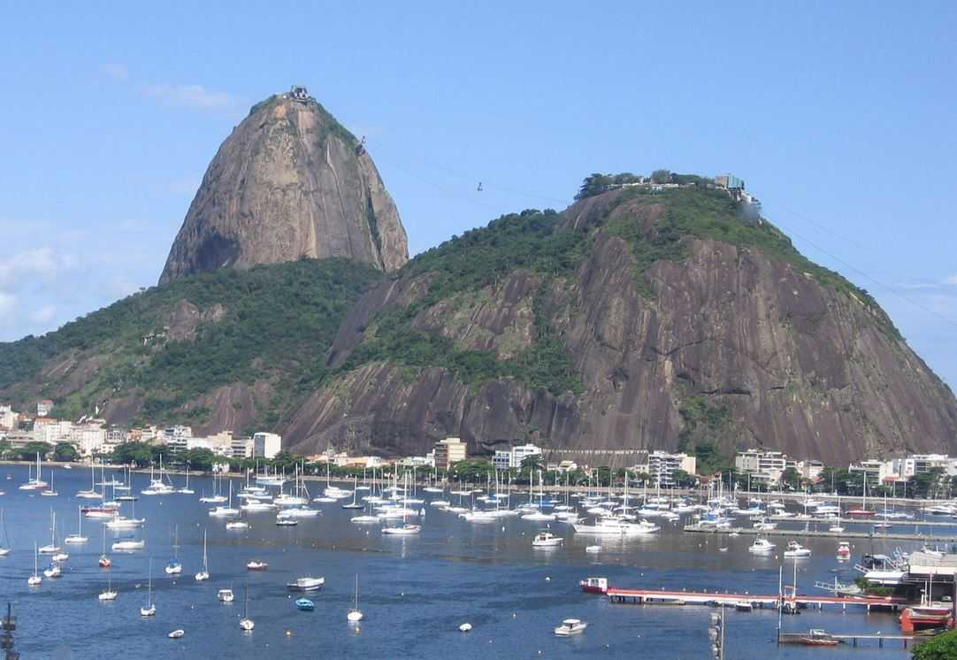 Top 10 Largest Monoliths in the World, Sugarloaf Mountain