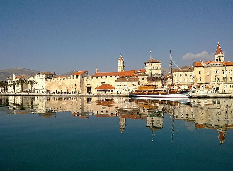 Top 10 Most Beautiful Island Cities around the World, Trogir