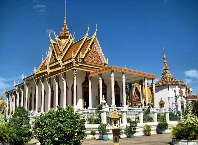 Silver Pagoda, visit Cambodia