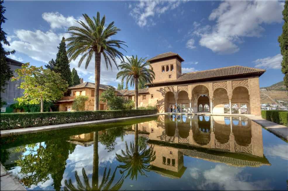 Alhambra, tourist attractions in Spain