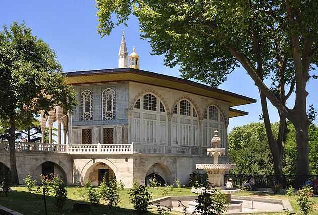 Topkapi Palace, places to visit in Istanbul
