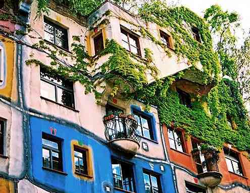 Hundertwasserhaus, places to visit in Vienna
