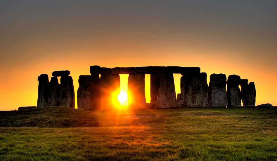 Top 10 Oldest Temples in the World, Stonehenge
