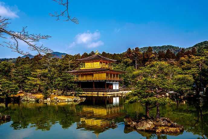 Golden Pavilion, tourist attractions in Japan